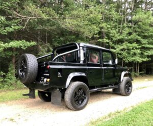 Land Rover D110 Panther4