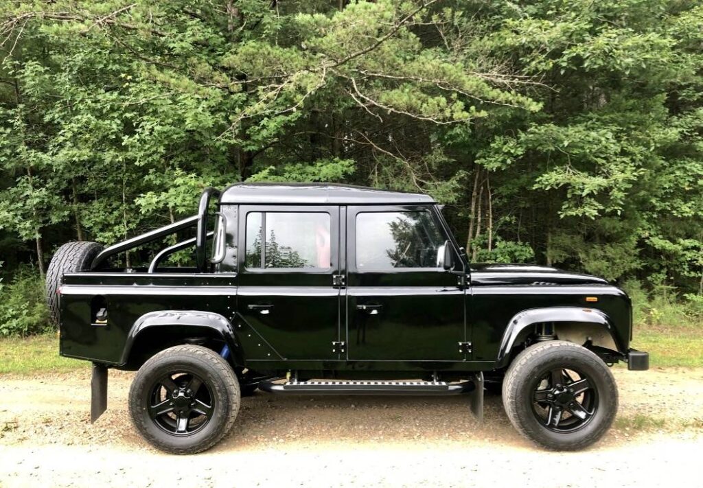 1991 DEFENDER 110 DCPU - Right Side View