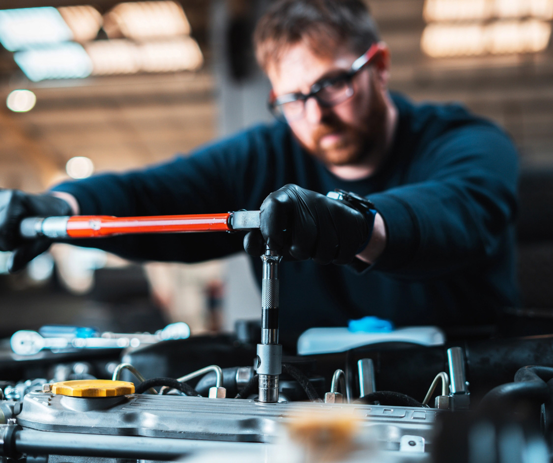 tatc-defender-automotive-engineer Automotive Engineer