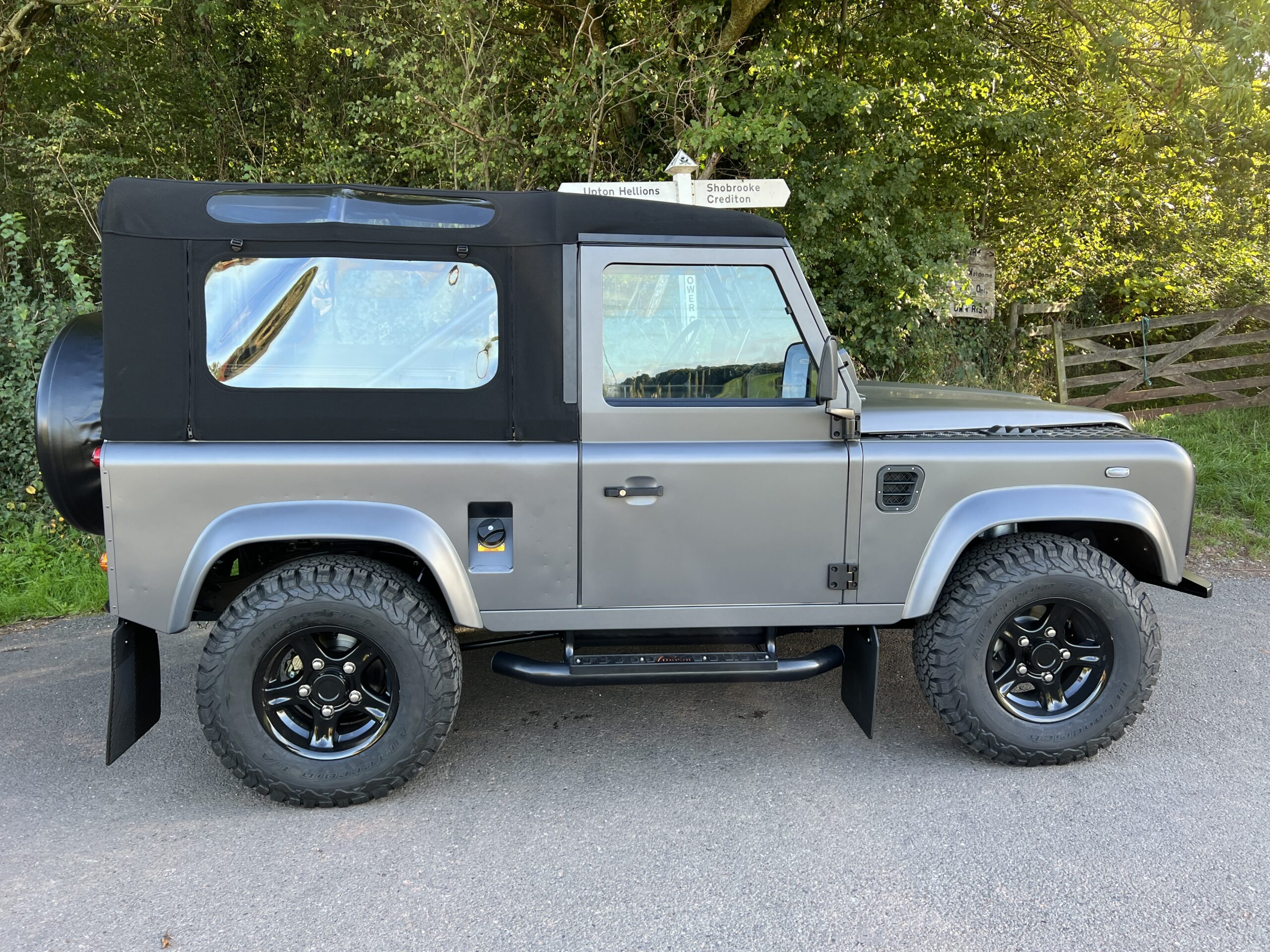 defender-90-softtop