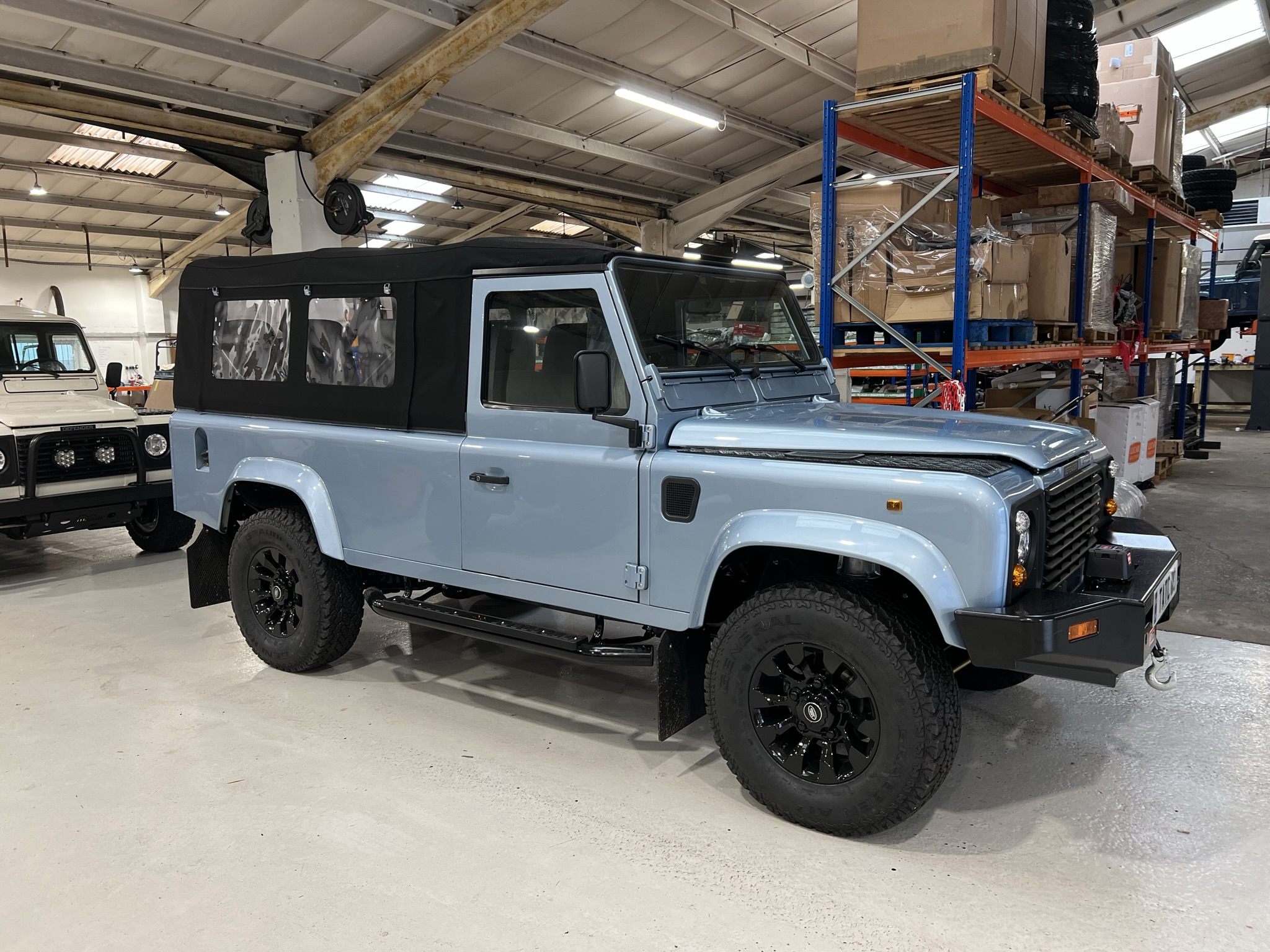 land-rover-defender-1