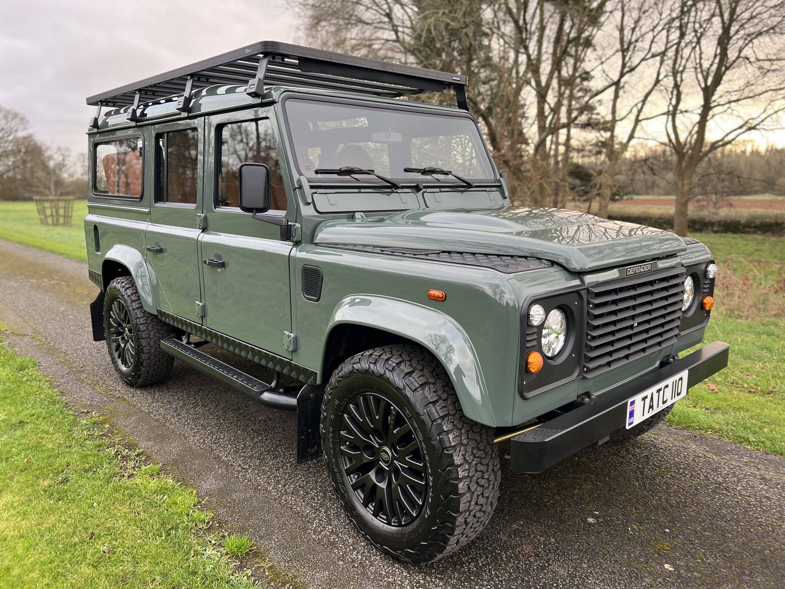 Land Rover Defender Green Land Rover Defender Green