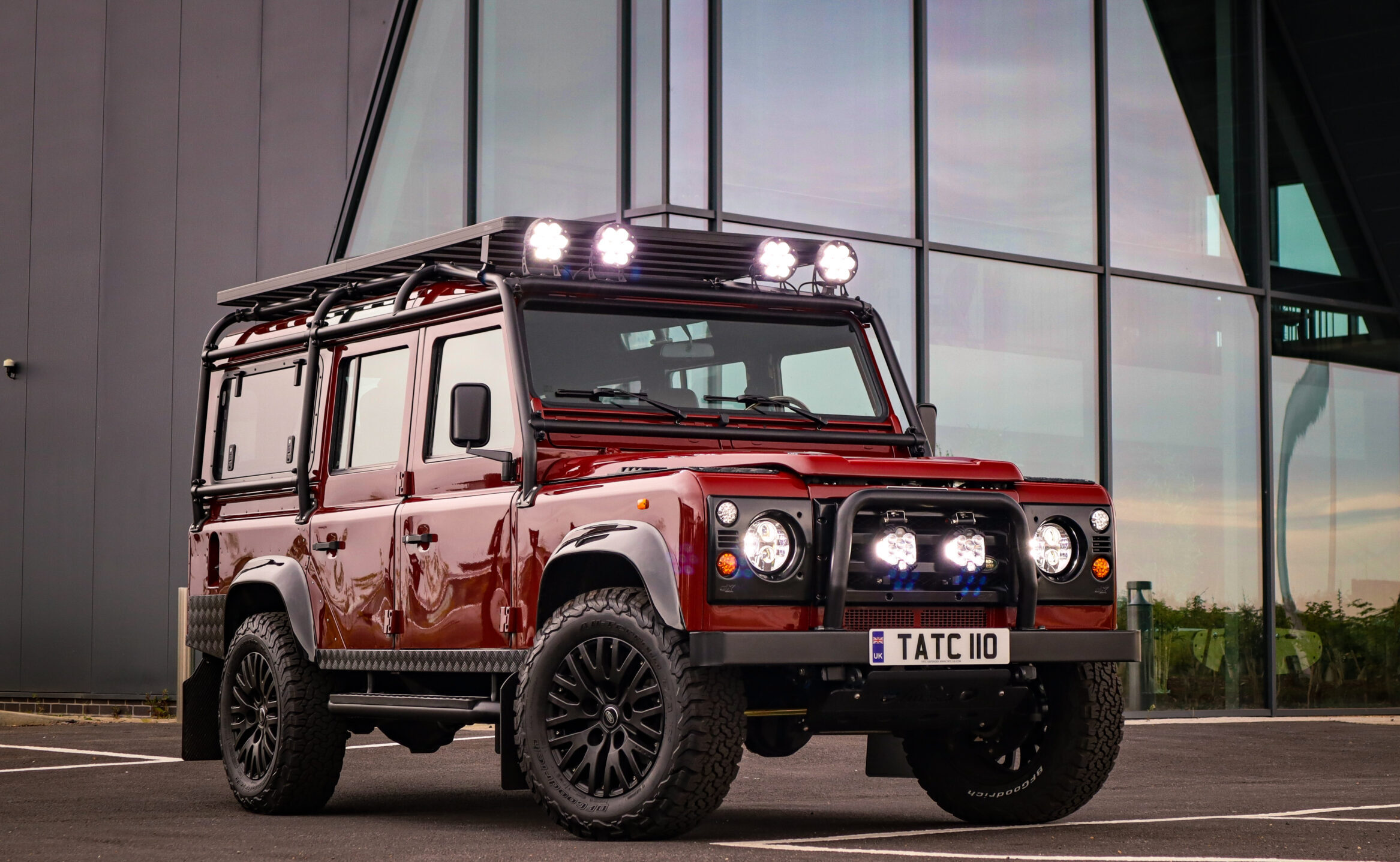 Land Rover Defender 110 Custom